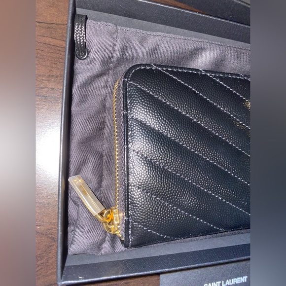 NWT YSL BLACK Monogram Grain De Poudre Zip-Around Wallet - Picture 8 of 12